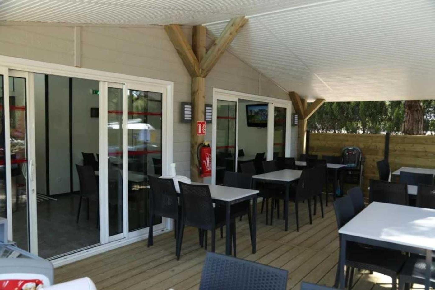 Camping 3 Etoiles - Piscine - Ccbb0Gd Bizanet 外观 照片